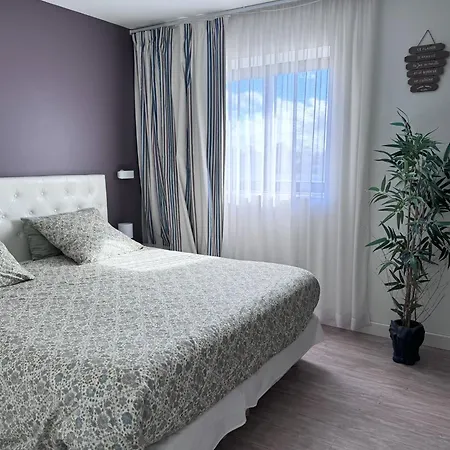 Bien Situe Reservation Du Samedi Au Samedi Minimum * 라테스트드뷔크
