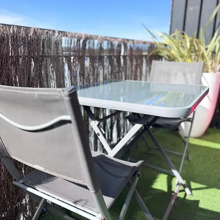 Bien Situe Reservation Du Samedi Au Samedi Minimum