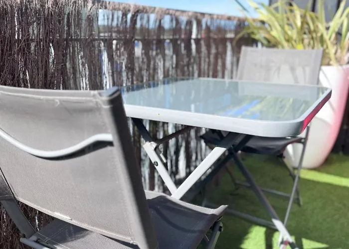 Bien Situe Reservation Du Samedi Au Samedi Minimum